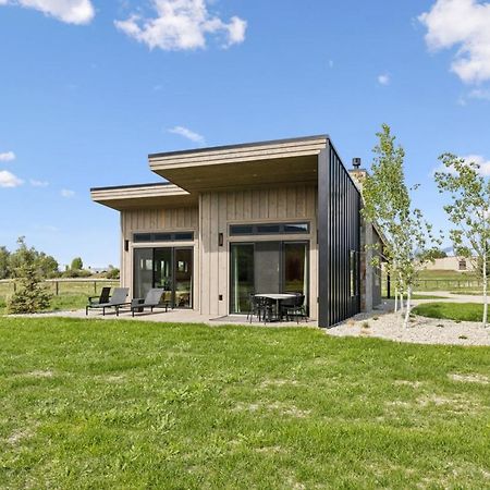 Mara Luxury Cabin- Maple Hamilton Exterior photo