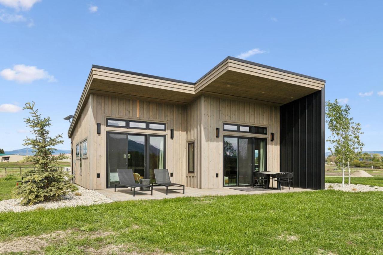 Mara Luxury Cabin- Maple Hamilton Exterior photo